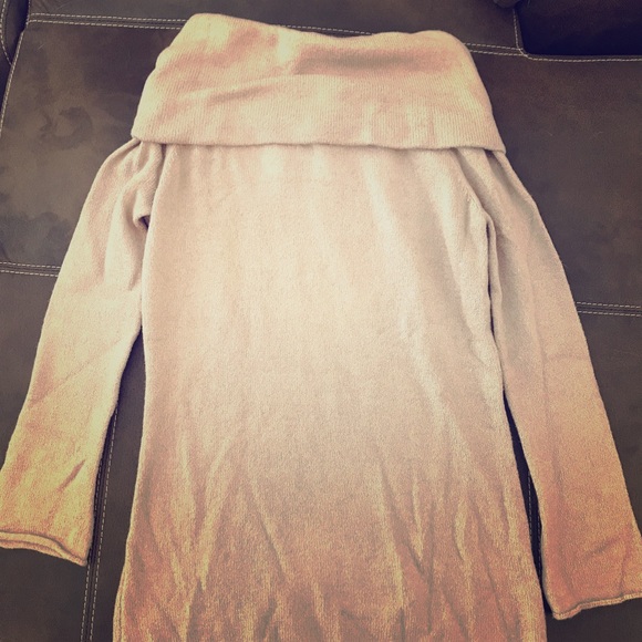 Buckle Sweaters - NWT Buckle sweater